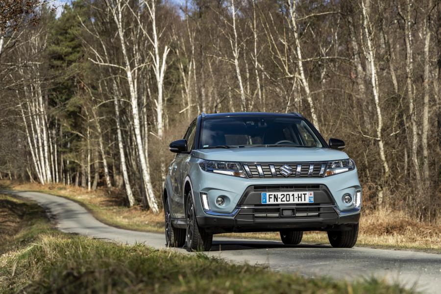  Suzuki Vitara Hybrid AllGrip 2020 года  (WW) (фото 20 из 30)